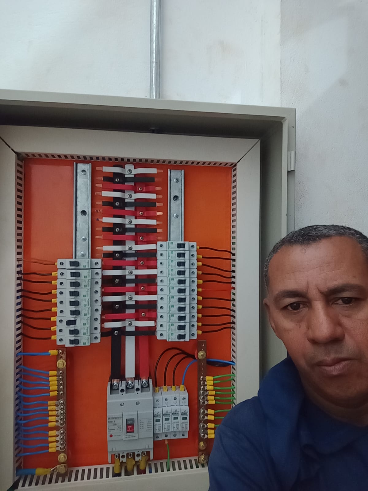 Carvalho Energia - Eletricista profissional em Brasília